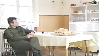 Csőre töltött lövegek - Magyar szinkronos teljes vhs xxx film