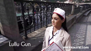 Private - Lullu Gun durván hátsó bejáratba baszva