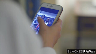 BlackedRaw - Sydney Cole és a csoki fütykös