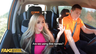 Fake Driving School - Daisy Lee leszopja az oktatót