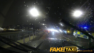FakeTaxi - metálos kisasszony nem marad baszatlan