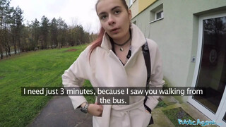 Public Agent - Orosz diák bige benne van a szexben