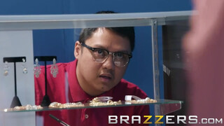 Brazzers - Whitney Wright hatalmas feneke bekúrva