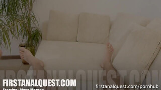 Maya Morgen a 18 éves tini kiscsaj - First Anal Quest