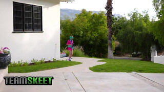 Jessie Saint a cosplayes tini picsa - TeamSkeet