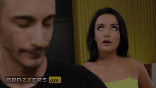 Brazzers - Zuzu Sweet-et hátsó bejáratba reszeli a Barista hapsi