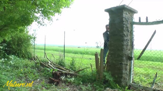 Mature NL - Francia háziasszony hátsó bejáratba kefélve