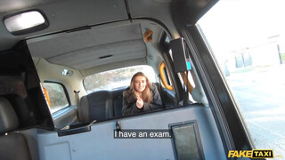 Fake Taxi - 18 éves csaj popsiba kefélve