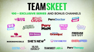 TeamSkeet - szexy csajok akik lebuktak a boltban