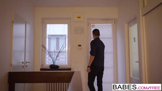 Babes - Paula Shy a hatalmas kannás bige