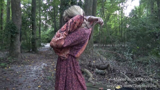 MoxieFilms - Hatalmas didkós hippi nőci