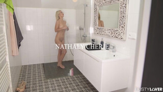 Nathaly Cherie muffja és ánusza is megkúrelva