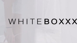 WhiteBoxxx - Tina Blade a pici csöcsű horvát hölgyemény