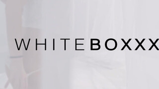 WhiteBoxxx - Darcia Lee a méretes keblű magyar kreol csajszi