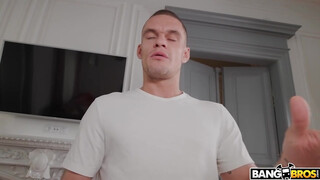 BANGBROS - Max Dior a dögös latin amerikai csajszi