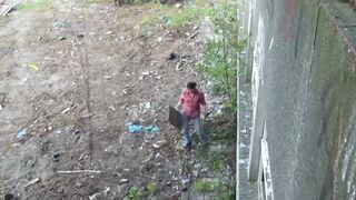 Krissy Kage csoki hajjal rendesen baszva az elhagyott épületben